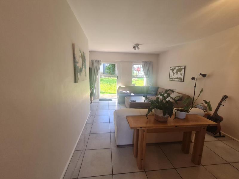 2 Bedroom Property for Sale in Helena Heights Western Cape